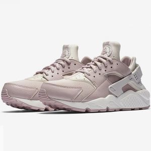 NIKE ✨Air Huarache Particle Rose Women’s US8
